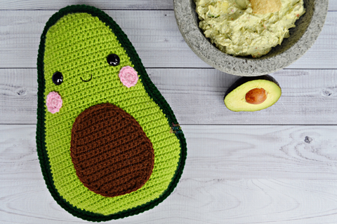 crochet avocado with brown pit pattern