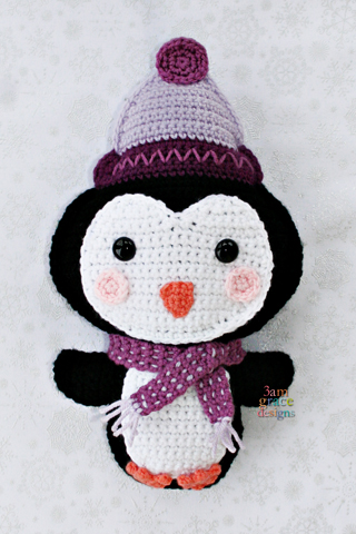 Free Crochet Mini Penguin Pattern - Grace and Yarn