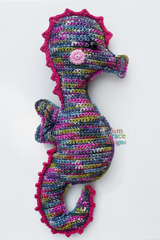 crochet seahorse