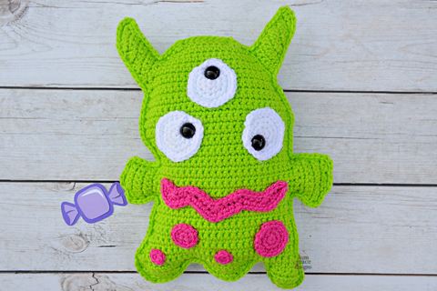 Three-Eyed Monster Kawaii Cuddler® – Crochet Pattern